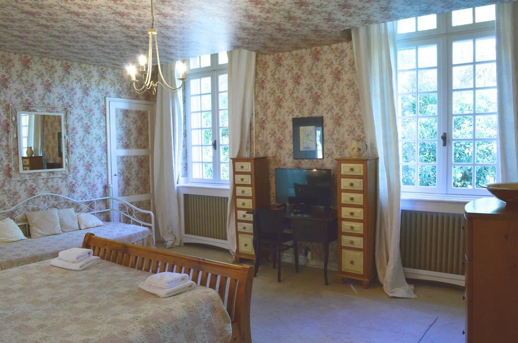 Chateau Du Puits Es Pratx Ginestas Luaran gambar